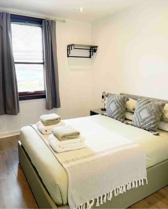 פורט ויליאם Alma Apartment מראה חיצוני תמונה